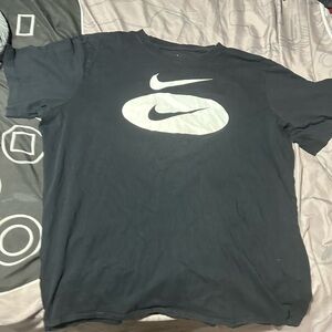 XNike Men's Black T-Shirt